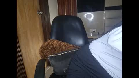 Snapshot of sanvi13 chatting on January 12, 2025, 6:27 pm sanvi13 online show from January 12, 2025, 6:27 pm