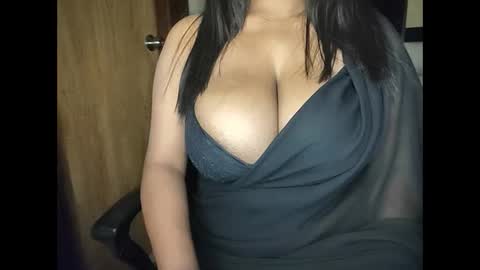 Snapshot of sanvi13 chatting on January 27, 2025, 6:52 pm sanvi13 online show from January 27, 2025, 6:52 pm