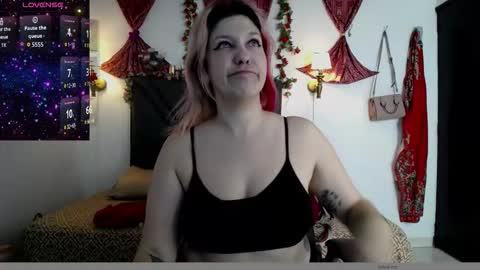 sanyaseraphine0 online show from October 31, 2025, 8:10 pm