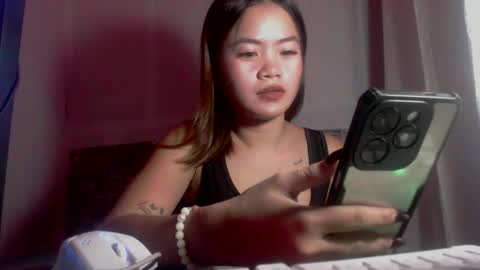 sapphire_amora online show from September 21, 2025, 1:57 pm