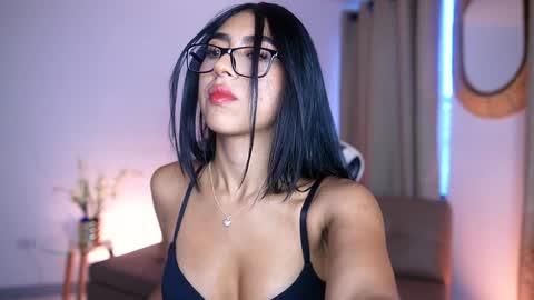 Snapshot of sara_albrecht chatting on December 17, 2024, 3:49 pm Sara online show from December 17, 2024, 3:49 pm