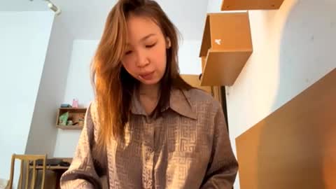 Snapshot of sara_asakura chatting on October 4, 2025, 1:53 pm Sara online show from October 4, 2025, 1:53 pm