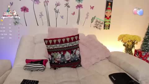 Sara Crowe online show from January 6, 2025, 5:30 am