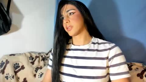 sara_hunter12 online show from November 25, 2025, 6:46 am