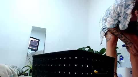 Snapshot of sara_johnson__ chatting on November 5, 2025, 12:10 am sara_johnson__ online show from November 5, 2025, 12:10 am