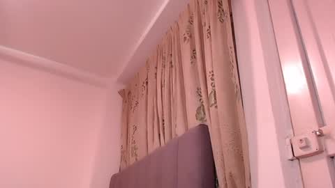 sara_johnson__ online show from April 13, 2026, 10:32 am