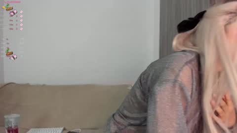 Sara  new account  give me thomb up  Follow me   help me reach 15k followers again   online show from January 25, 2025, 10:50 pm