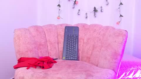 Sara  online show from February 23, 2025, 3:29 pm