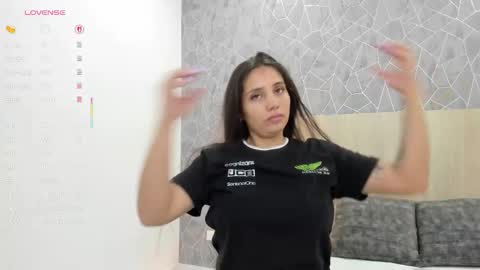 Snapshot of sara_melo chatting on February 19, 2026, 11:39 am Sara online show from February 19, 2026, 11:39 am