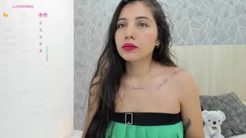 Snapshot of sara_melo chatting on March 20, 2026, 12:32 pm Sara online show from March 20, 2026, 12:32 pm