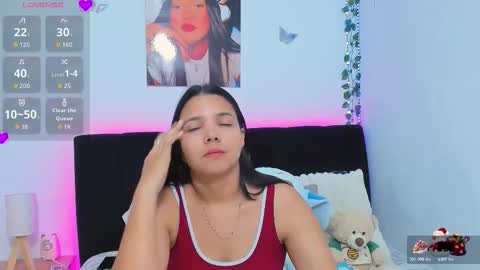 Snapshot of sara_mendez2_ chatting on February 6, 2026, 6:55 pm Sara Mendez online show from February 6, 2026, 6:55 pm