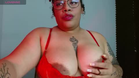 Snapshot of sara_morales17 chatting on September 11, 2025, 3:17 am sara online show from September 11, 2025, 3:17 am