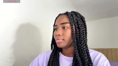 Sara online show from November 5, 2025, 2:55 am