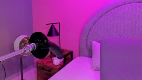 Snapshot of sara_rhoades_ chatting on March 1, 2026, 7:38 pm Sara online show from March 1, 2026, 7:38 pm