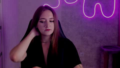 Snapshot of sara_rossse chatting on September 9, 2025, 8:41 pm Sara online show from September 9, 2025, 8:41 pm