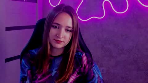 Snapshot of sara_rossse chatting on October 3, 2025, 8:28 pm Sara online show from October 3, 2025, 8:28 pm