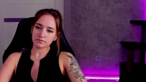 Snapshot of sara_rossse chatting on March 5, 2026, 9:44 pm Sara online show from March 5, 2026, 9:44 pm