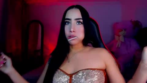 Snapshot of sara_stone03 chatting on January 12, 2025, 7:43 am sara_stone03 online show from January 12, 2025, 7:43 am