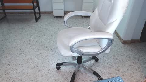 Sara online show from December 15, 2024, 1:02 am