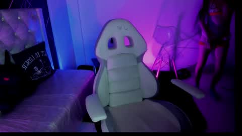 Snapshot of saraa_li chatting on September 23, 2025, 3:20 am saraa_li online show from September 23, 2025, 3:20 am