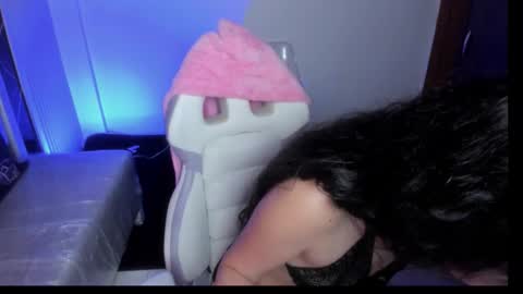 Snapshot of saraa_li chatting on October 11, 2025, 3:28 am saraa_li online show from October 11, 2025, 3:28 am