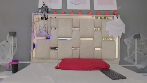 sara online show from October 24, 2025, 3:14 am