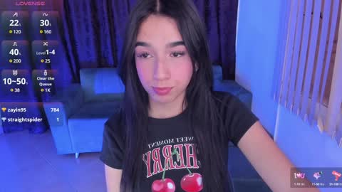 Snapshot of saraamills chatting on January 22, 2025, 12:27 am Sara online show from January 22, 2025, 12:27 am