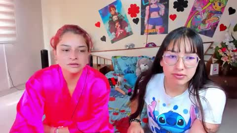Snapshot of saraandmarilyn chatting on January 13, 2025, 1:39 pm Alahia and Marilyn online show from January 13, 2025, 1:39 pm