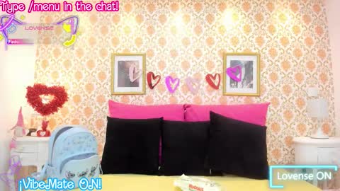 SaraAvila  online show from February 7, 2026, 10:24 pm