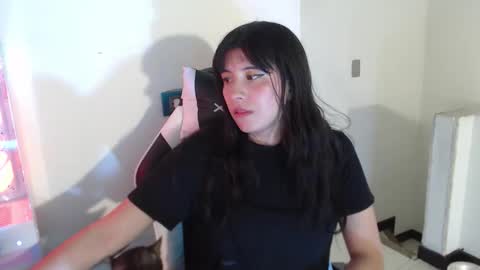 Snapshot of saracony chatting on May 27, 2026, 1:57 am saracony online show from May 27, 2026, 1:57 am