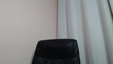 Snapshot of saradorj92 chatting on January 16, 2026, 2:37 am saradorj92 online show from January 16, 2026, 2:37 am