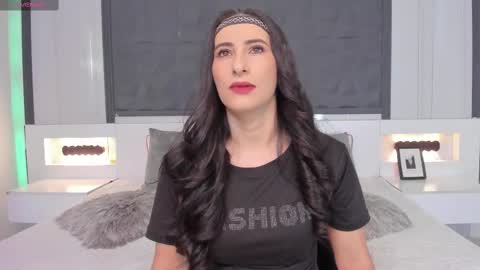  Sara Gomez  online show from February 17, 2025, 12:16 pm