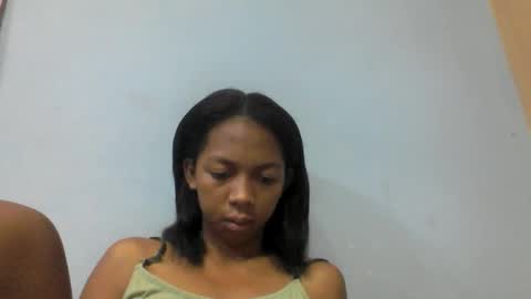 sarah146341 online show from February 21, 2026, 5:14 pm