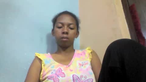 Snapshot of sarah146341 chatting on April 20, 2026, 5:32 am sarah146341 online show from April 20, 2026, 5:32 am