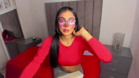 Snapshot of sarah__bigboobs chatting on February 3, 2025, 2:24 pm sarah__bigboobs online show from February 3, 2025, 2:24 pm