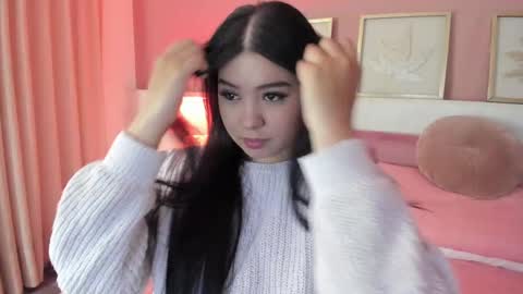 Snapshot of sarah__hills chatting on September 19, 2025, 1:56 pm sarah__hills online show from September 19, 2025, 1:56 pm