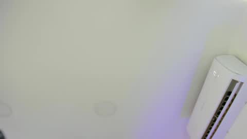 Snapshot of sarah_bonneth chatting on September 9, 2025, 11:32 am Sarah Bonneth online show from September 9, 2025, 11:32 am