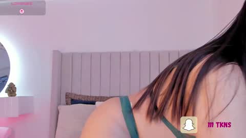 Snapshot of sarah_bonneth chatting on October 5, 2025, 12:58 pm Sarah Bonneth online show from October 5, 2025, 12:58 pm
