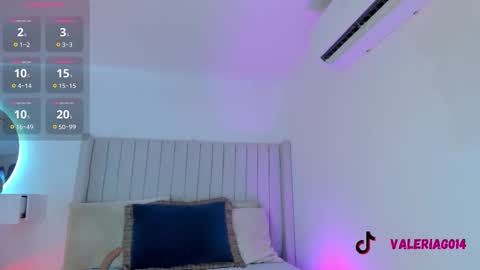 Snapshot of sarah_bonneth chatting on November 22, 2025, 11:09 am Sarah Bonneth online show from November 22, 2025, 11:09 am