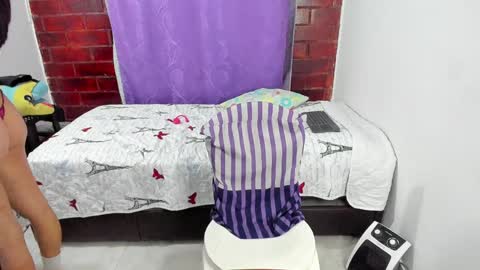 Sarah  online show from January 25, 2025, 5:51 am