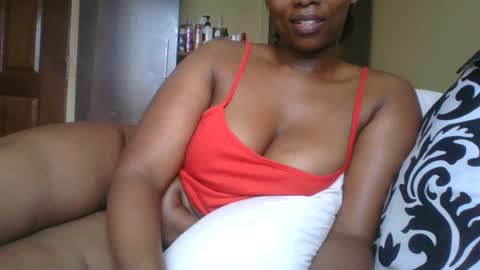 Snapshot of sarah_haggai chatting on July 17, 2026, 7:26 am sarah_haggai online show from July 17, 2026, 7:26 am