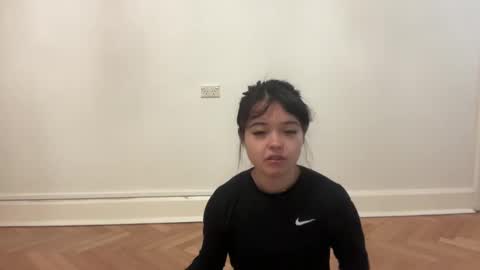 Sarah Heart Aus online show from December 28, 2024, 9:51 pm