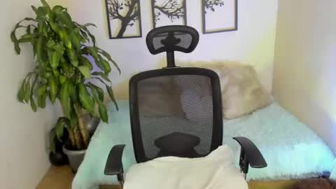 Snapshot of sarah_ramirez777 chatting on December 14, 2024, 2:34 am Sarah Ramirez online show from December 14, 2024, 2:34 am