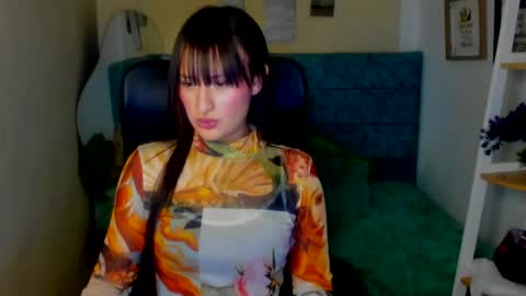 Snapshot of sarah_ramirez777 chatting on December 15, 2024, 7:46 am Sarah Ramirez online show from December 15, 2024, 7:46 am