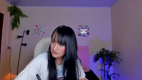Snapshot of sarah_ramirez777 chatting on February 13, 2025, 2:52 pm Sarah Ramirez online show from February 13, 2025, 2:52 pm