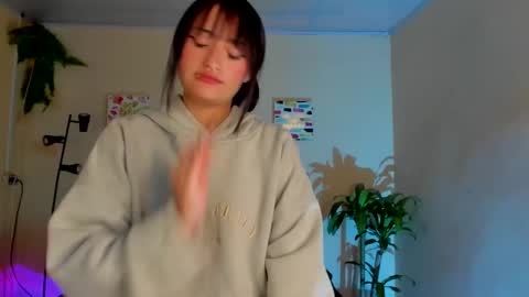 Snapshot of sarah_ramirez777 chatting on February 15, 2025, 2:44 pm Sarah Ramirez online show from February 15, 2025, 2:44 pm