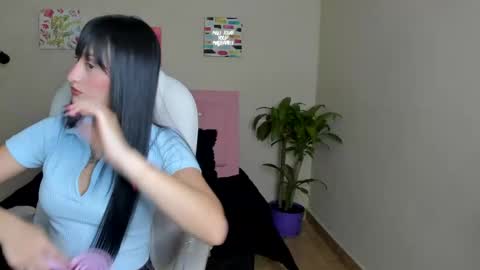Snapshot of sarah_ramirez777 chatting on February 25, 2025, 12:03 pm Sarah Ramirez online show from February 25, 2025, 12:03 pm