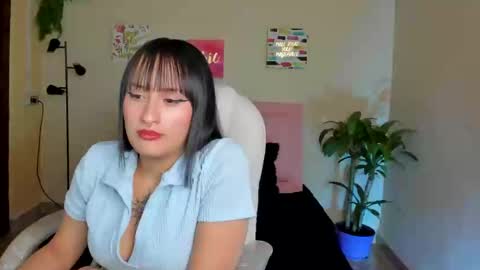 Snapshot of sarah_ramirez777 chatting on February 25, 2025, 9:24 pm Sarah Ramirez online show from February 25, 2025, 9:24 pm
