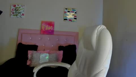 Snapshot of sarah_ramirez777 chatting on March 5, 2025, 6:12 pm Sarah Ramirez online show from March 5, 2025, 6:12 pm