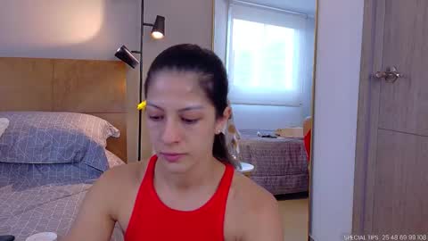 Snapshot of sarah_rayy chatting on September 25, 2025, 8:01 pm sarah_rayy online show from September 25, 2025, 8:01 pm